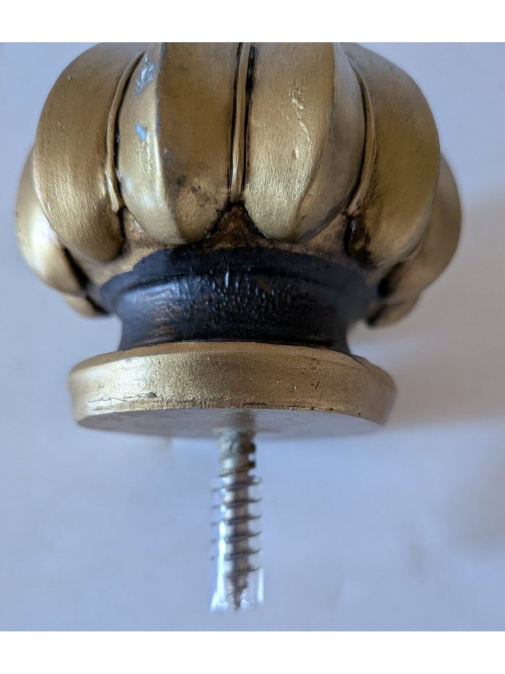 CTG Curtain Rod End Bronze Tone Crown Shaped Decorative Screw-In Finial 4*2 In - Picture 10 of 10